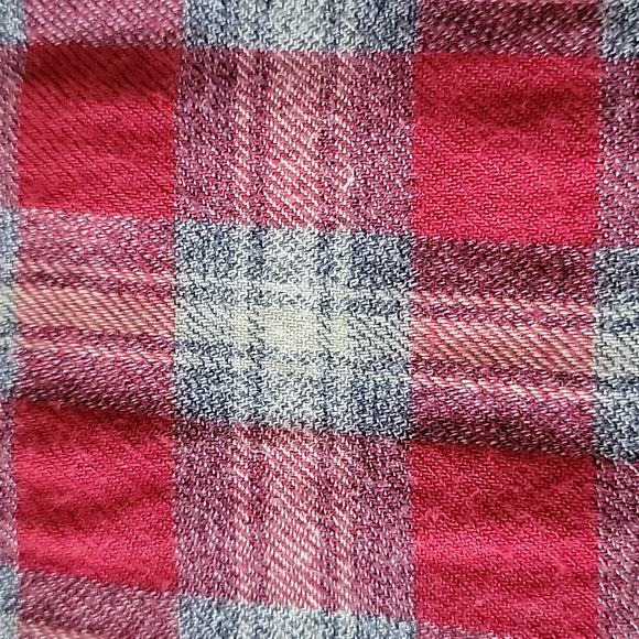 Madwell High Low Plaid Flannel Button Up - Picture 8 of 13